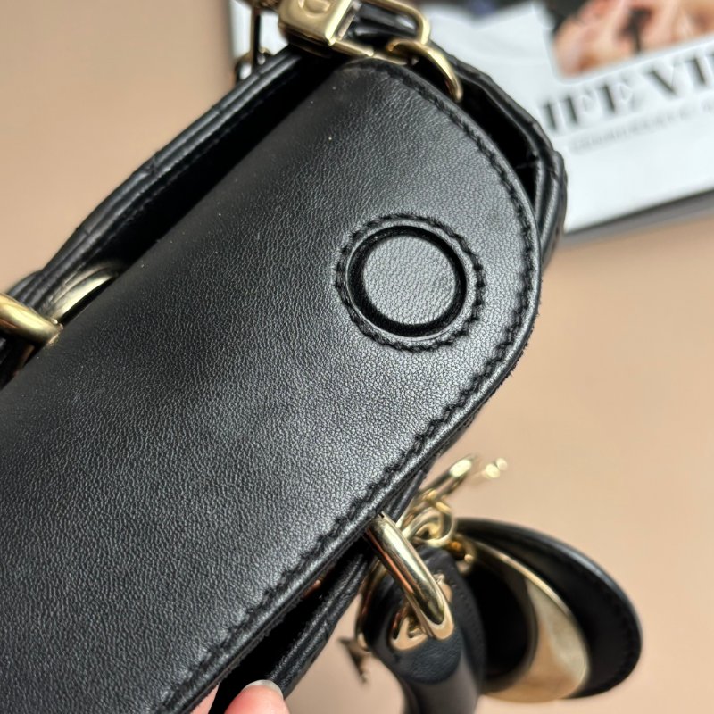 ::Christian Dior:: Lady D-Joy 中型包 黑色 Cannage 籐格紋羊皮 M0540ONGE_M900-34