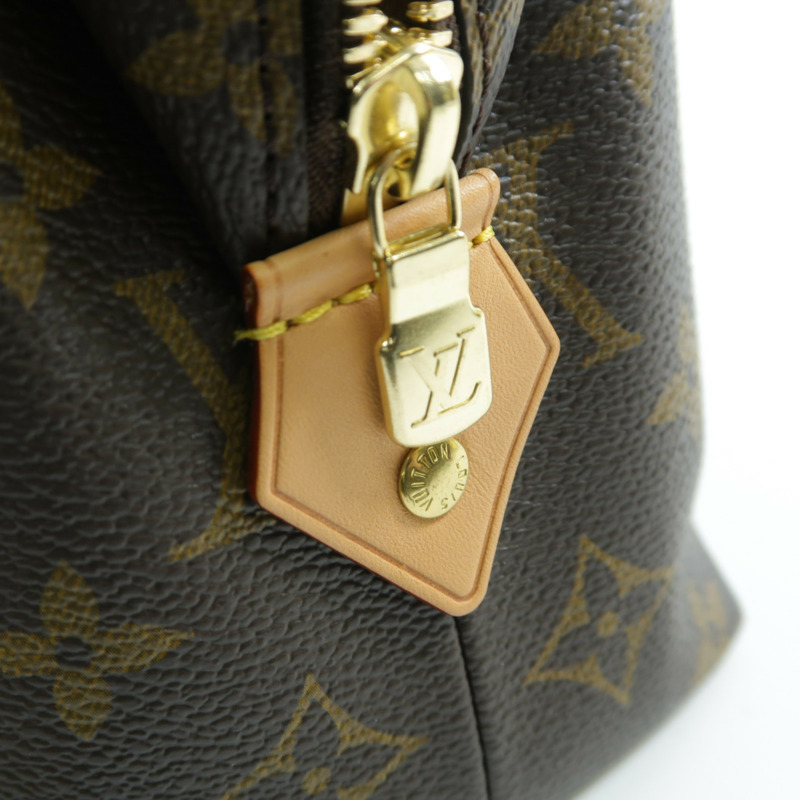 LOUIS VUITTON Monogram Cosmetic Pouch GM金扣手拿包-7