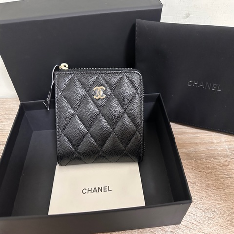 全新晶片款CHANEL 黑金牛荔枝L拉鍊卡包