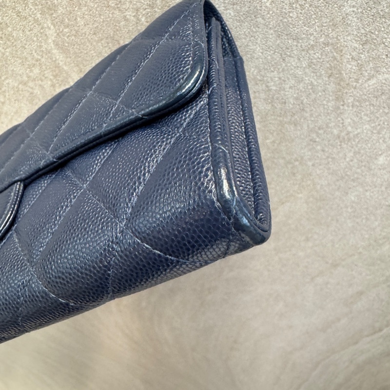 CHANEL長夾經典荔枝皮深藍金釦COCO長夾-14