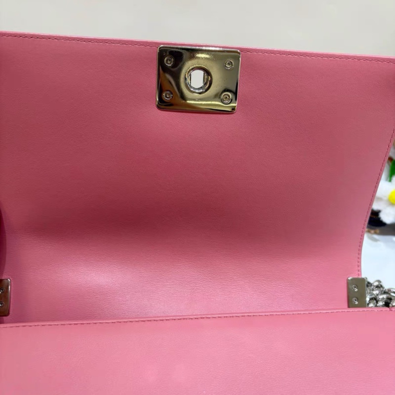 好成色❤️ 香奈兒 夏日粉 #boy25 #leboy 牛皮 #chanel-13