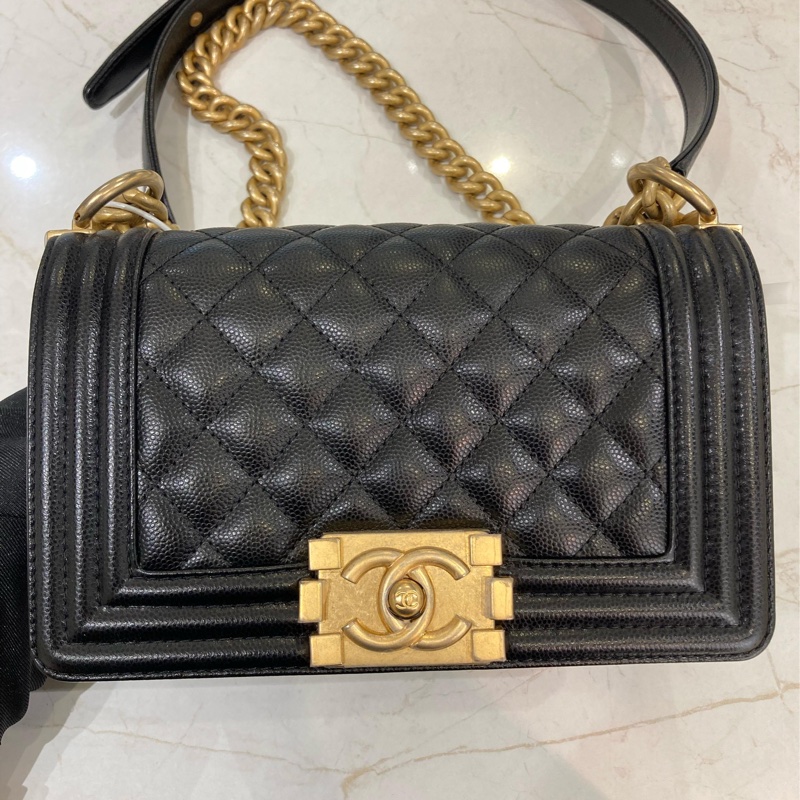 Chanel Leboy 荔枝牛皮金扣 小號-0