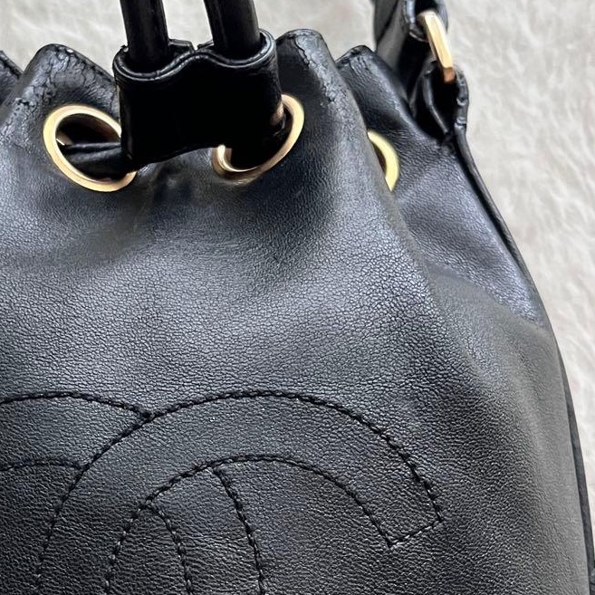Chanel 老香真皮小水桶｜經典不敗款✦fufu style精品✦ 二手香香包｜Vintage入門首選 斜背包｜單肩包-16