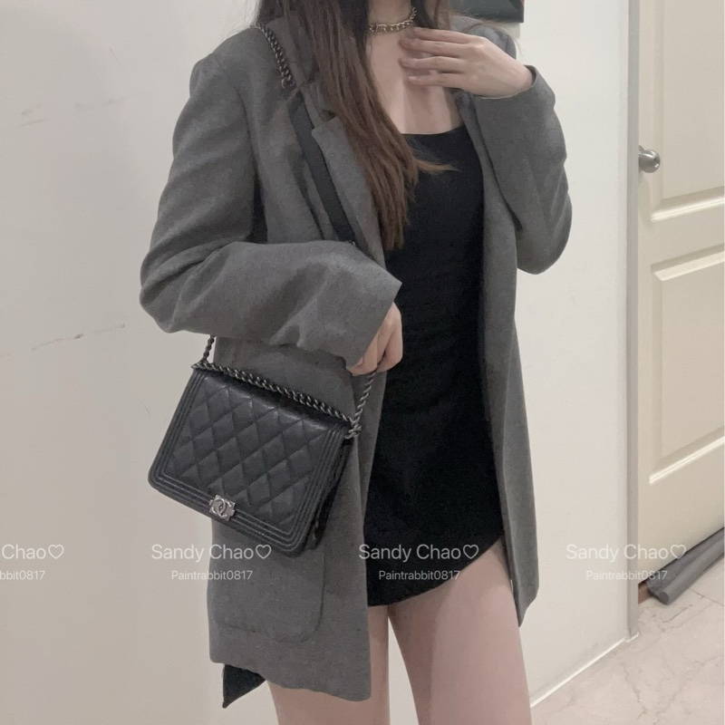 ෆ Chanel boy woc 黑銀荔枝牛皮🖤-0