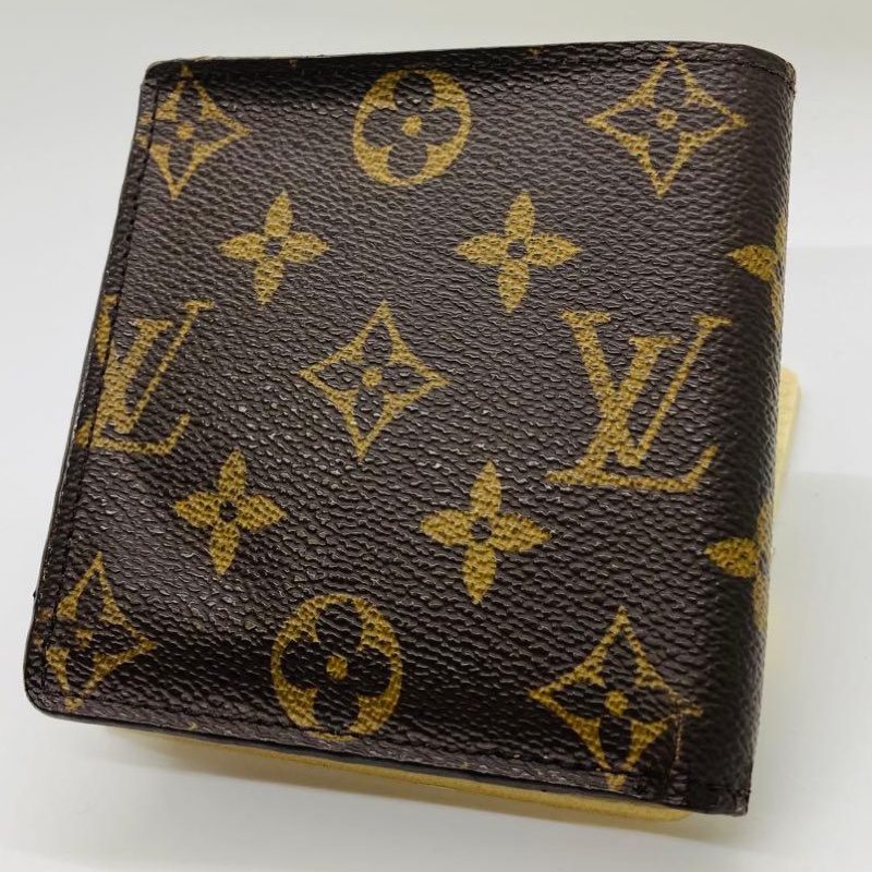 🎀整新品🎀 Louis Vuitton 原花男生短夾錢包｜經典花紋✦fufu style 精品✦ 氣質款｜二手名牌包｜錢包.男生短夾錢包.男生皮夾-2