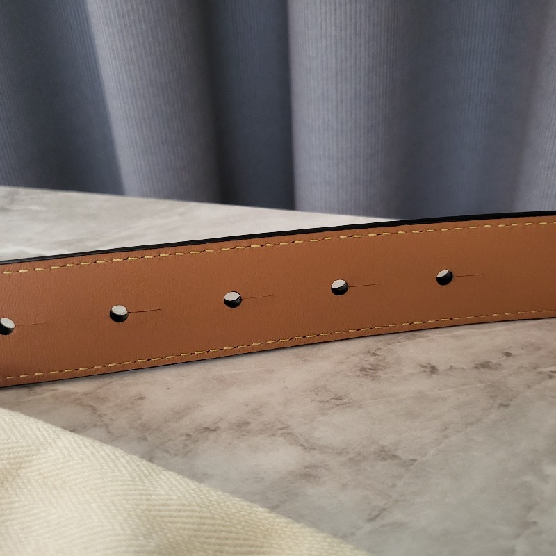 【LOEWE 】黑金皮帶😍😍 3＊75-4