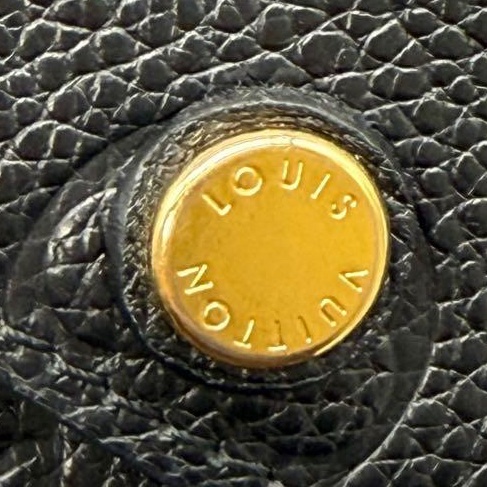 Louis Vuitton壓紋短夾皮夾錢包｜質感黑金✦fufu style 精品✦ 優雅感爆｜二手名牌包｜短夾.皮夾.錢包.皮包-3