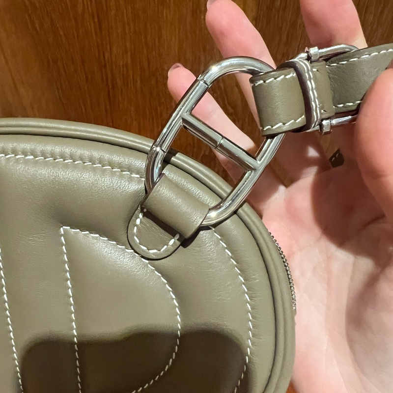 Hermes in the loop 豬鼻腰包 大象灰-2