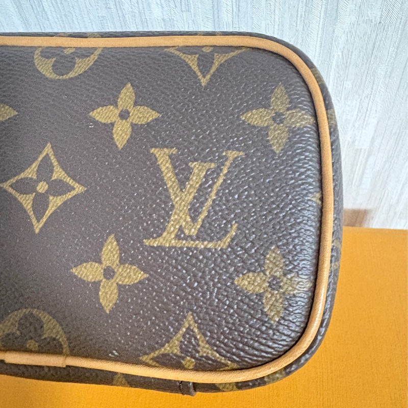 LV NICE NANO 手提包/斜背包/側背包/化妝包-6