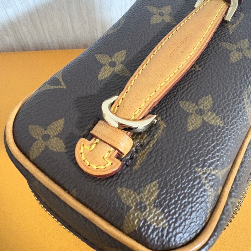 LV NICE NANO 手提包/斜背包/側背包/化妝包-16