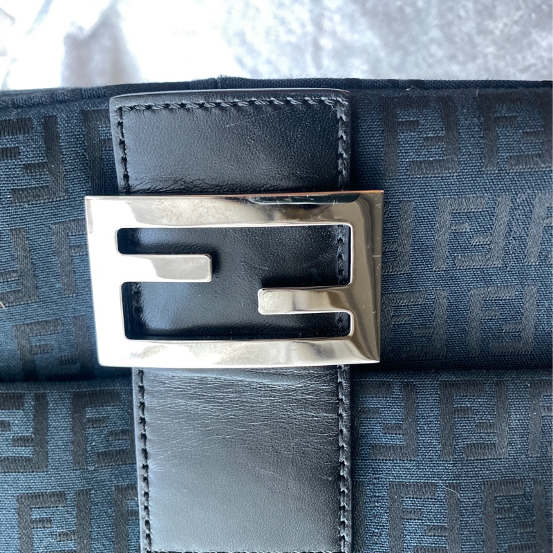 Fendi Vintage Baguette 稀有藍黑 銀扣 經典大法棍 老花-16