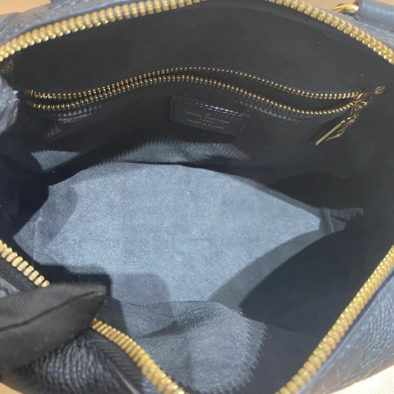 全配有購證❤️ #黑金 #全牛皮 #軟盒子 #芯片款-19