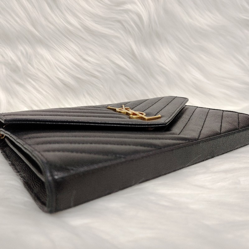 SAINT LAURENT LE Monogramme 黑色 紋 牛皮 信封包 金標-4