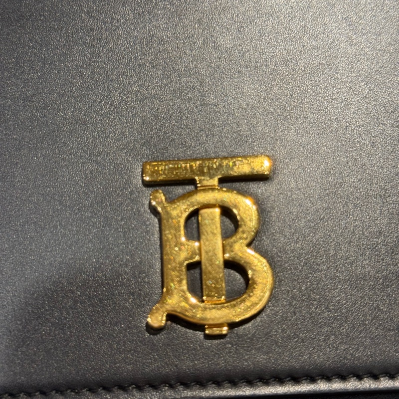 Burberry經典黑TB迷你單肩包-21