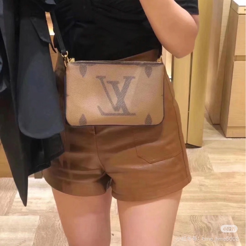 LV M69203 Double Zip Pochette 雙色老花二合一斜背包-1