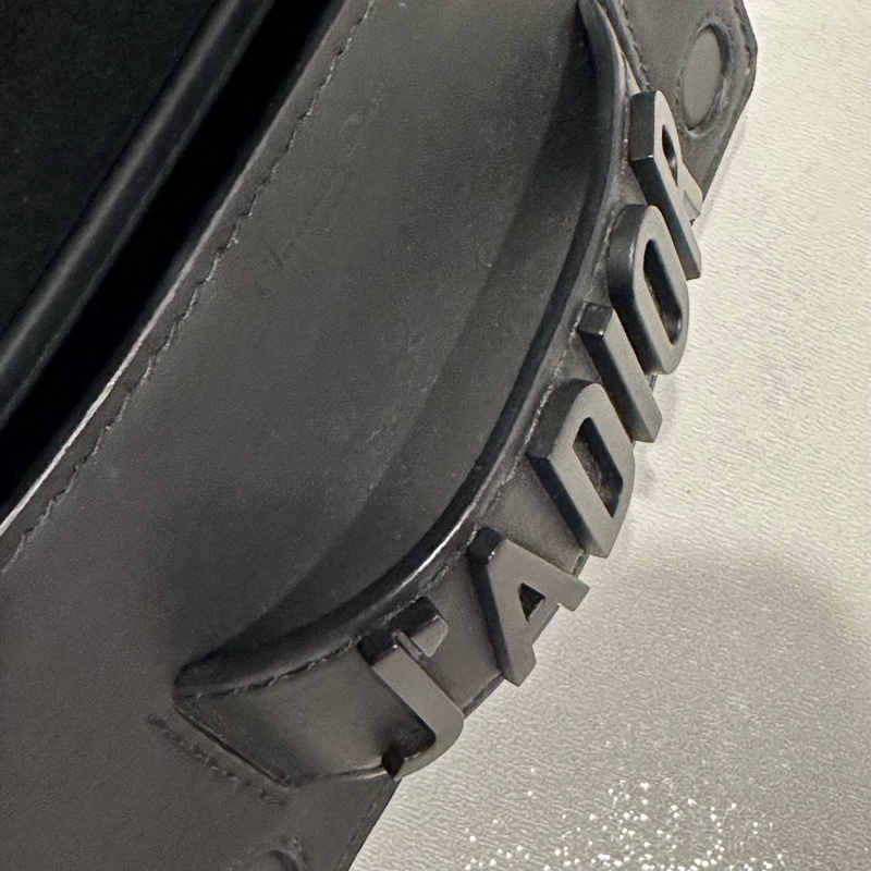 🈶️購證+保卡❤️Dior #soblack #鏈條包 #woc  #磨砂黑-35