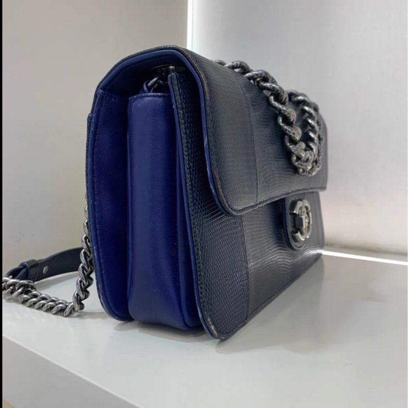 Chanel • 孟買系列 冰心藍蜥蜴皮銀釦 Cf-5