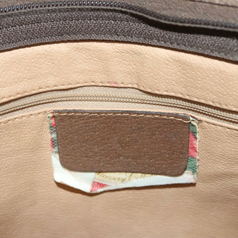 【日本直送】GUCCI GG Supreme 手拿包 PVC 米色 111 01 037 正品 117224-18