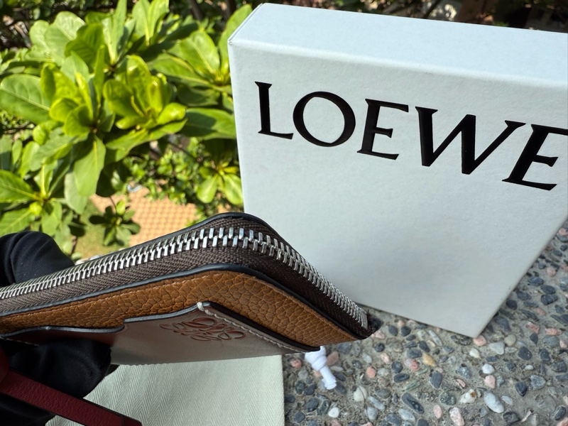 二手LOEWE咖啡拼接雙色L型卡夾零錢包Large coin cardholder in soft grained calfskin-6