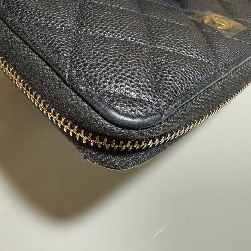 Chanel經典黑金荔枝皮拉鍊中夾-23