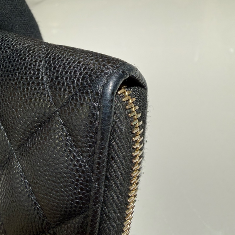 Chanel經典黑金荔枝皮拉鍊中夾-28