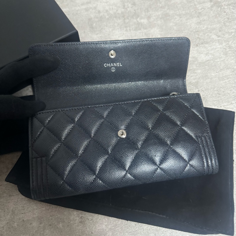 正品 Chanel boy 經典款荔枝皮兩折長夾-3