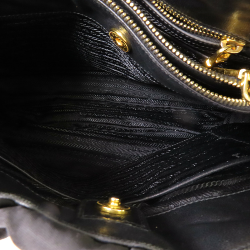PRADA 尼龍Hand Bag金扣手挽袋-6