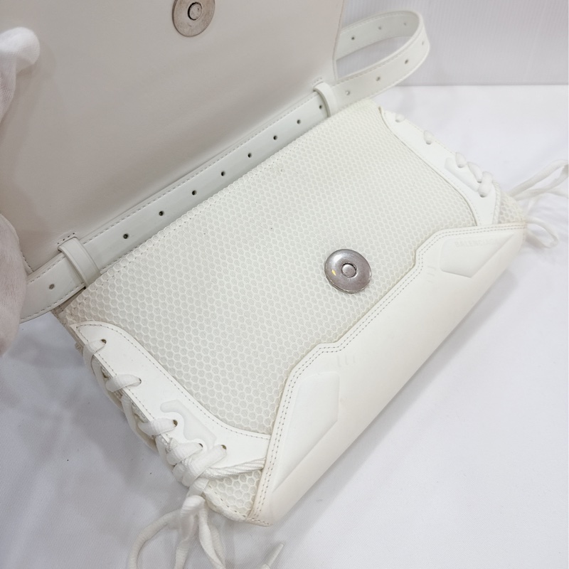 莉亞精品♡Balenciaga 鞋帶包 白 二手-15