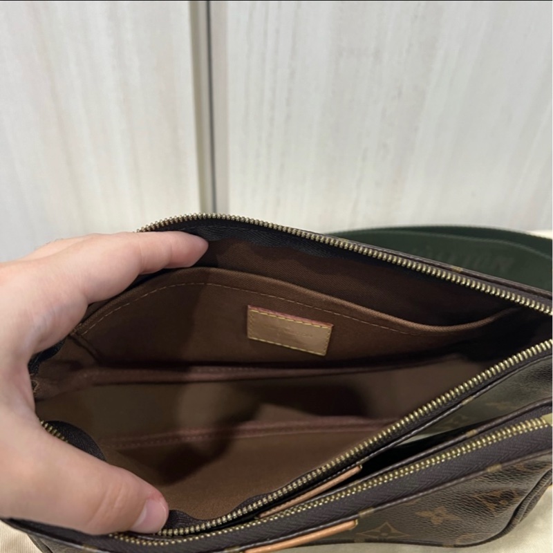 LV Multi Pochette 經典五合一帆布牛皮飾邊提花肩帶手拿/肩背包/5合1包/麻將包-15