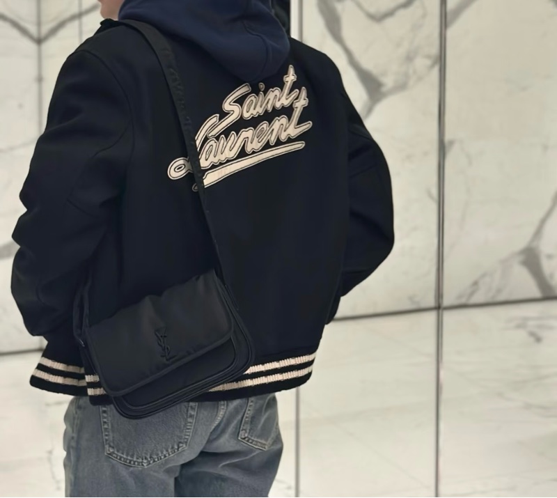 YSL聖羅蘭Niki黑色尼龍郵差包 尺寸約21×15 附件 塵袋-15