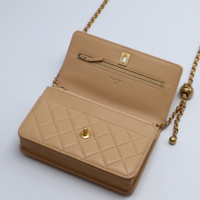 CHANEL 經典小羊皮金球WOC - 米金-3