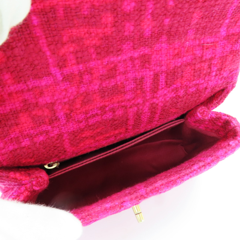 粉紅斜紋軟呢 菱格紋 荔枝紋 Coco Handle 肩背【CHANEL 香奈兒】 A92990-5