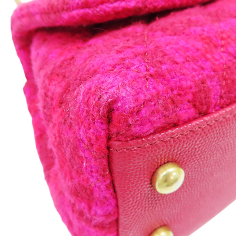 粉紅斜紋軟呢 菱格紋 荔枝紋 Coco Handle 肩背【CHANEL 香奈兒】 A92990-14