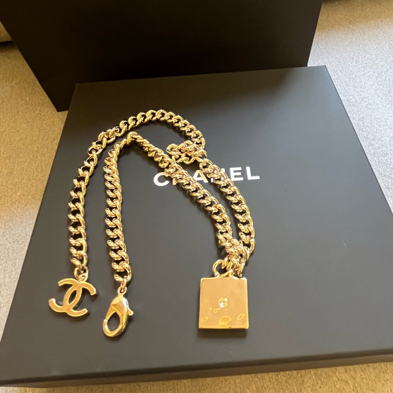 Chanel全新雙C項鍊-4