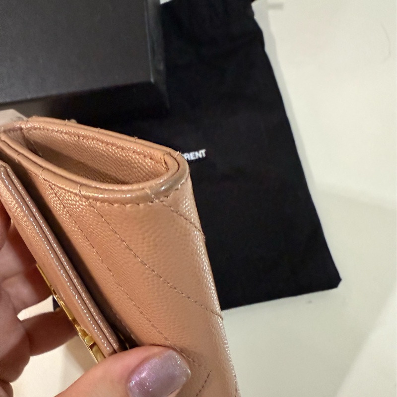 YSL 鮭魚粉短夾 零錢多用夾-7