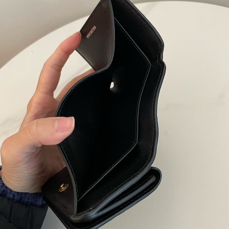 Balenciaga 三折牛皮短夾-9