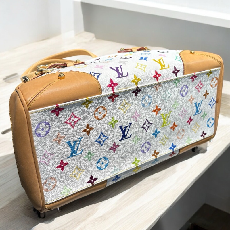 LV 白彩肩背包-5