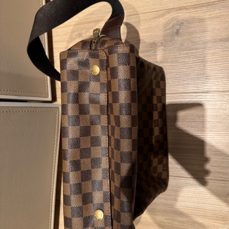 Louis Vuitton-6