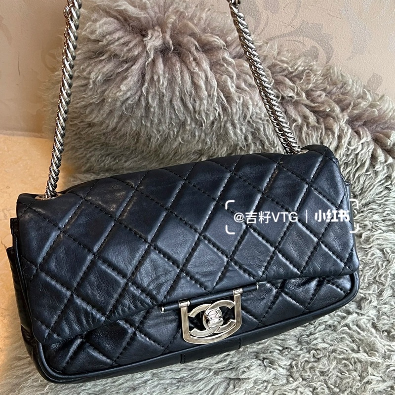 Chanel • Cf 30 愛丁堡系列 黑銀羊皮鏈條包-2