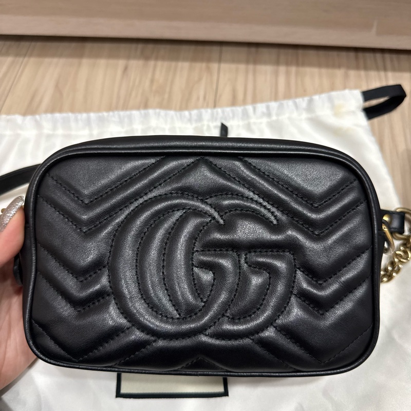 GUCCI GG MARMONT MINI CAMERA BAG-1