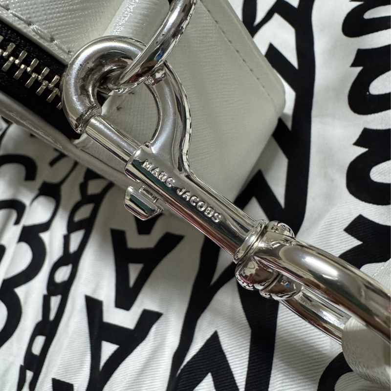 MARC  JACOBS-6