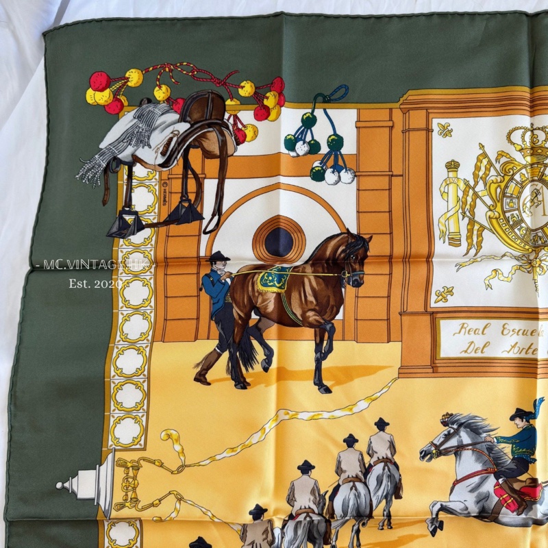 HERMES 90’s Silk Scarf 全新 90年代 大絲巾 披肩-5