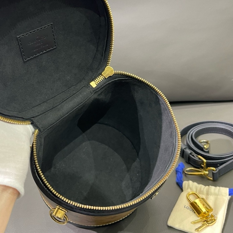 lv路易威登发财桶-6