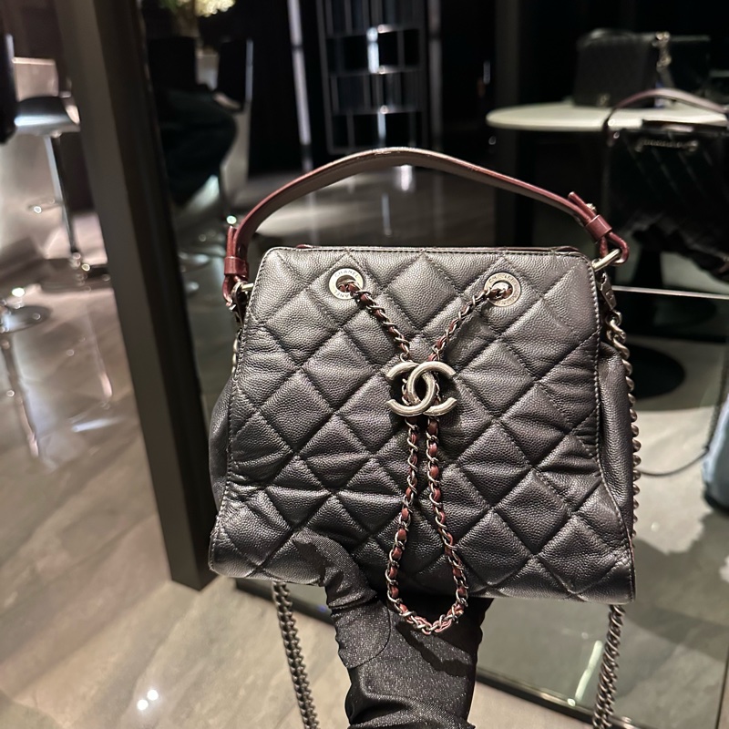 超美❤️ 香奈兒 #黑銀 #荔枝皮 #水桶包 #chanel-6