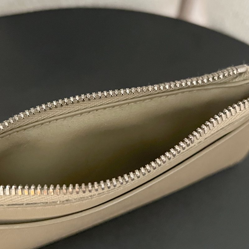 Bottega Veneta Card holder Coin purse 米色卡套錢包 原裝盒-2