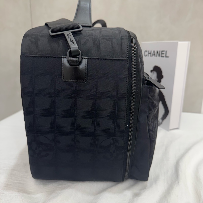 Chanel 黑色黑扣冰格行李箱-7
