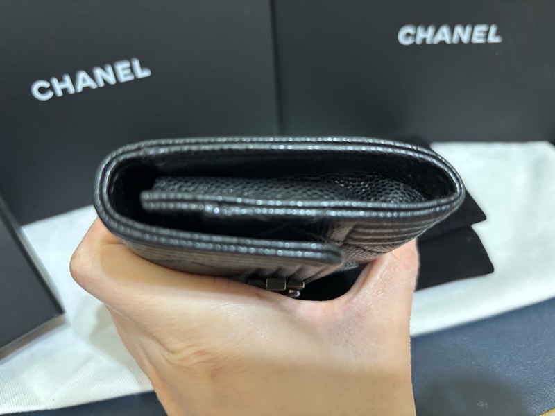 Chanel boy 荔枝牛皮黑銀短夾零錢包-15