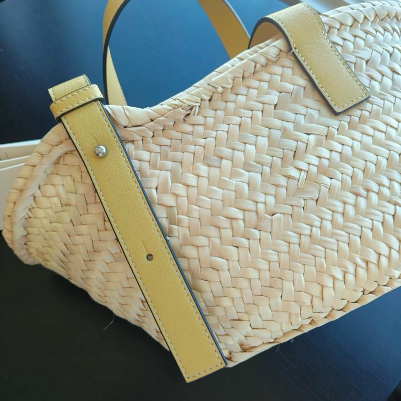 閒置新✨春夏必備 Loewe草編編織托特包💛櫃上在售1.8w 🉑送禮超適🈴-3