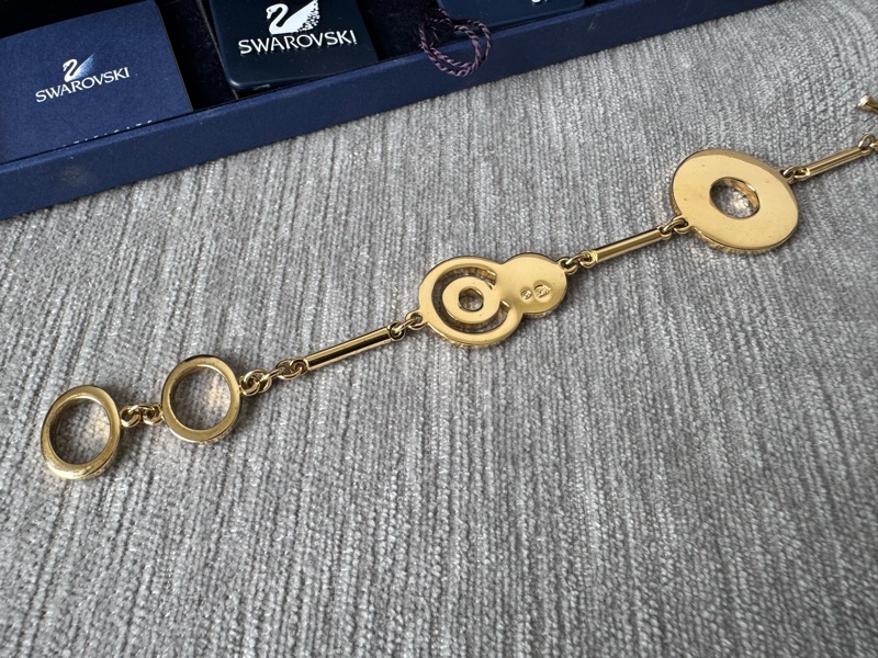 Swarovski 手環-5