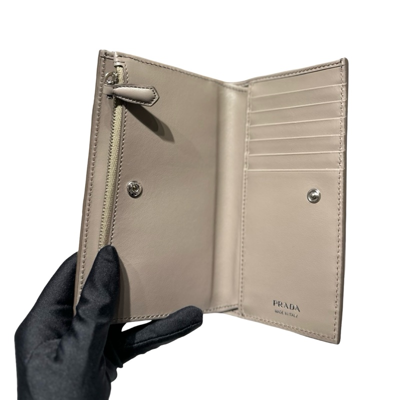 PRADA Calf skin Wallet-8